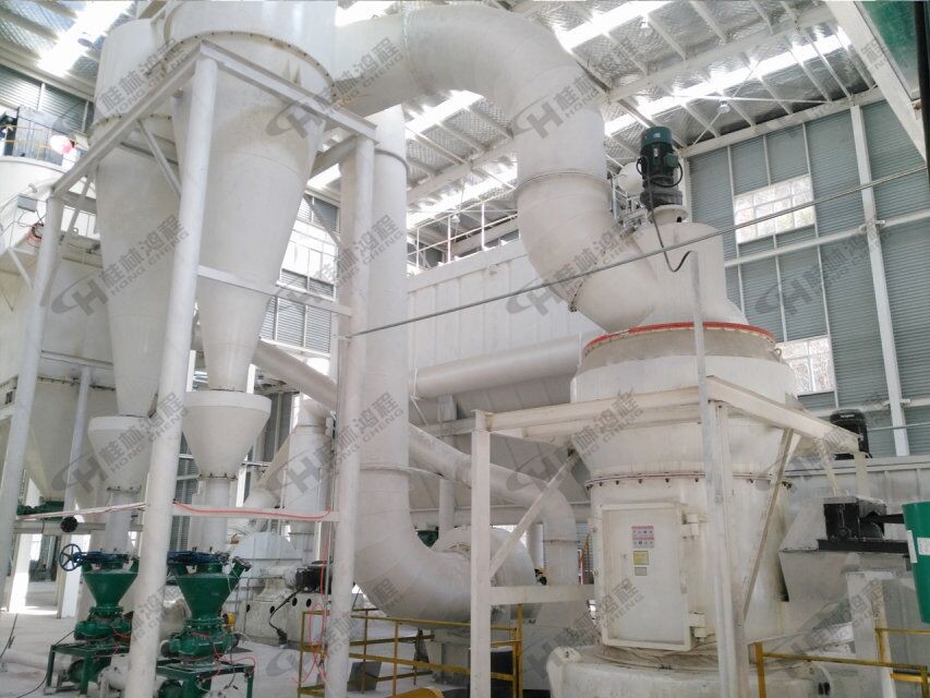325目高白粘土磨粉機小時產(chǎn)量10噸設備HC1700擺式磨粉機 325目高白粘土磨粉機小時產(chǎn)量10噸設備HC1700擺式磨粉機