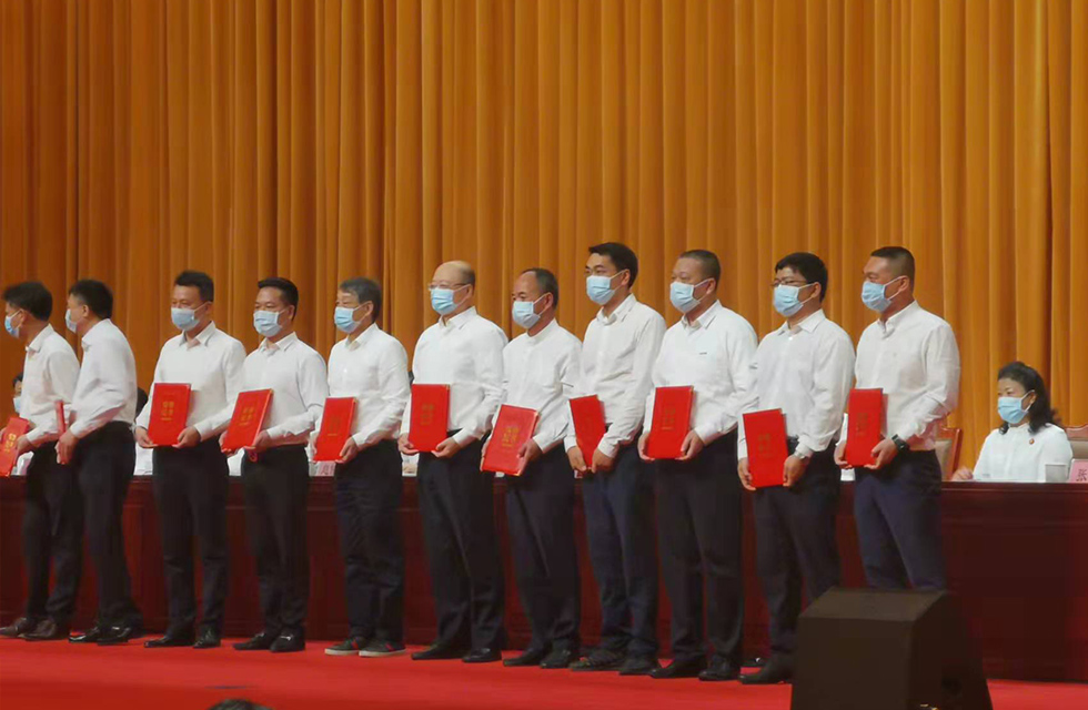 實力彰顯！全市工業振興大會召開，桂林鴻程斬獲多項榮譽